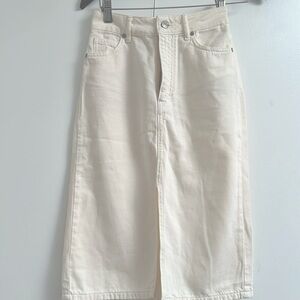 NWT ba&sh Jupe Jude Ecru mid length skirt.